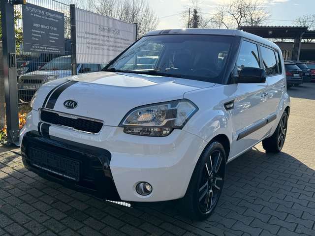 Imagine Kia Soul SOUL 1.6 CVVT KLIMA LEDER AHK TÜV 3/27 1.HAND