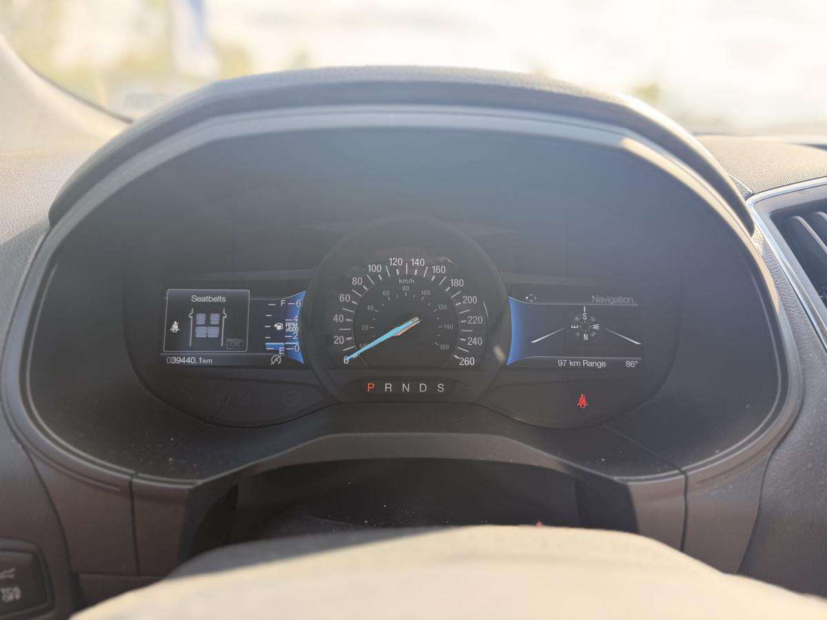 2024 Ford Edge Titanium — снимка 4