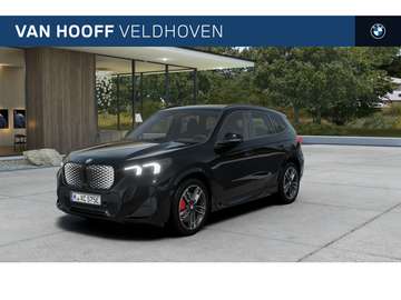 eDrive20 M Sport / Sportstoelen / M Adaptief onder