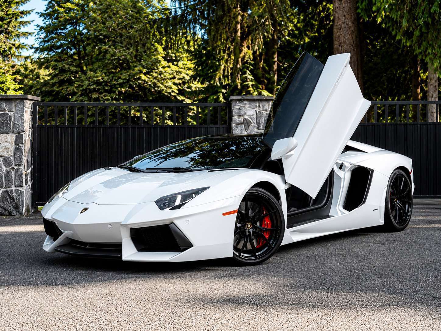 2015 Lamborghini Aventador Roadster
