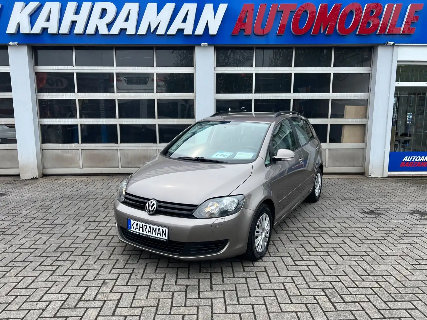 Volkswagen Golf Plus VI Trendline Braun - 1
