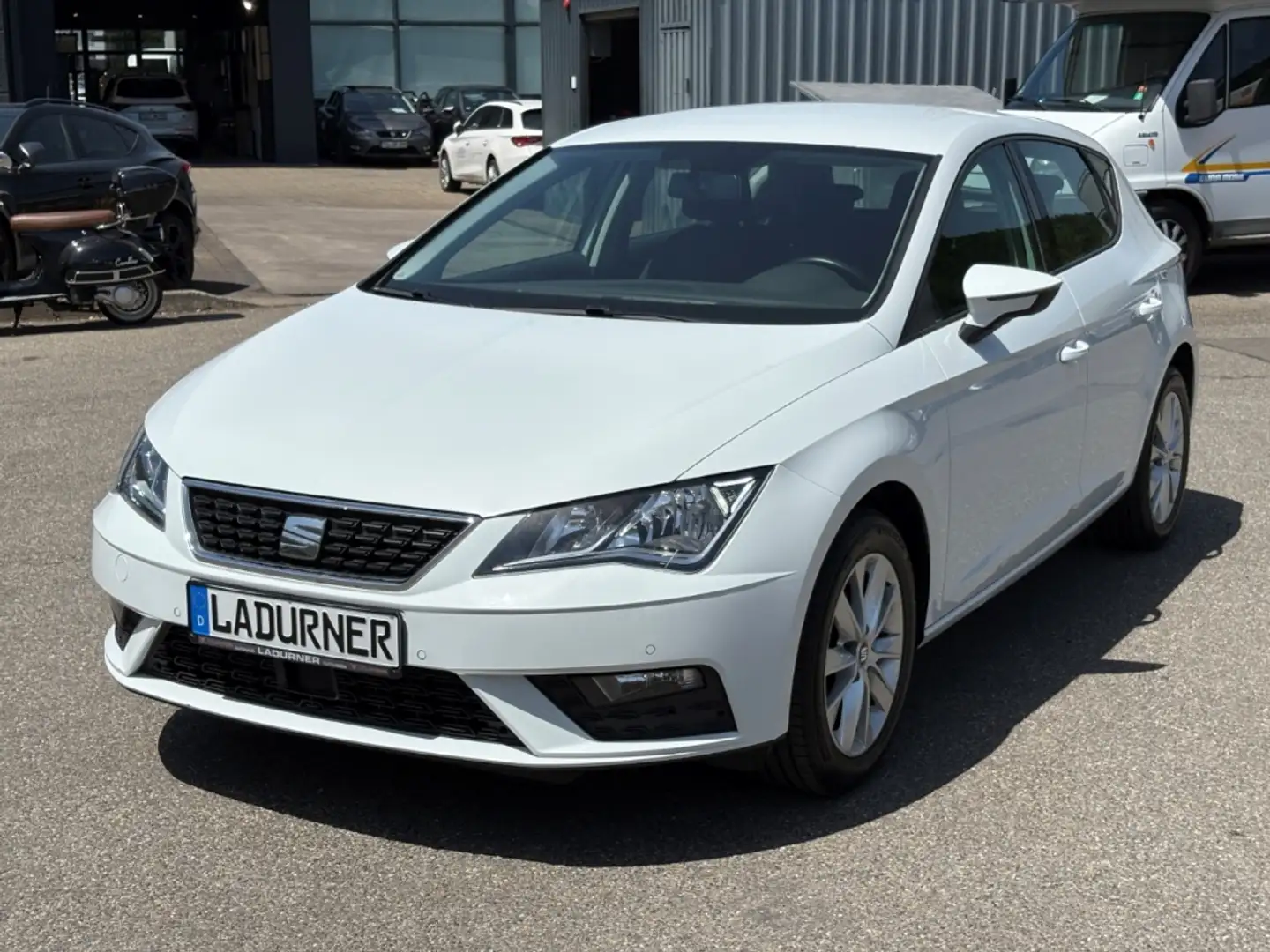 SEAT Leon Style 1.2 TSI *Notbremsass./Tempomat/PDC v+h/Berga Blanc - 1