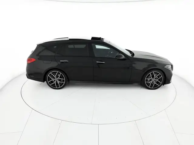 Mercedes-Benz C-Class view 5