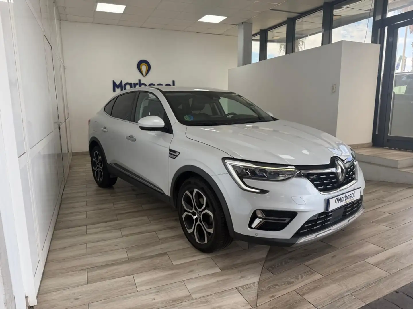 Renault Arkana 1.6 E-Tech Engineered 105kW Blanco - 2