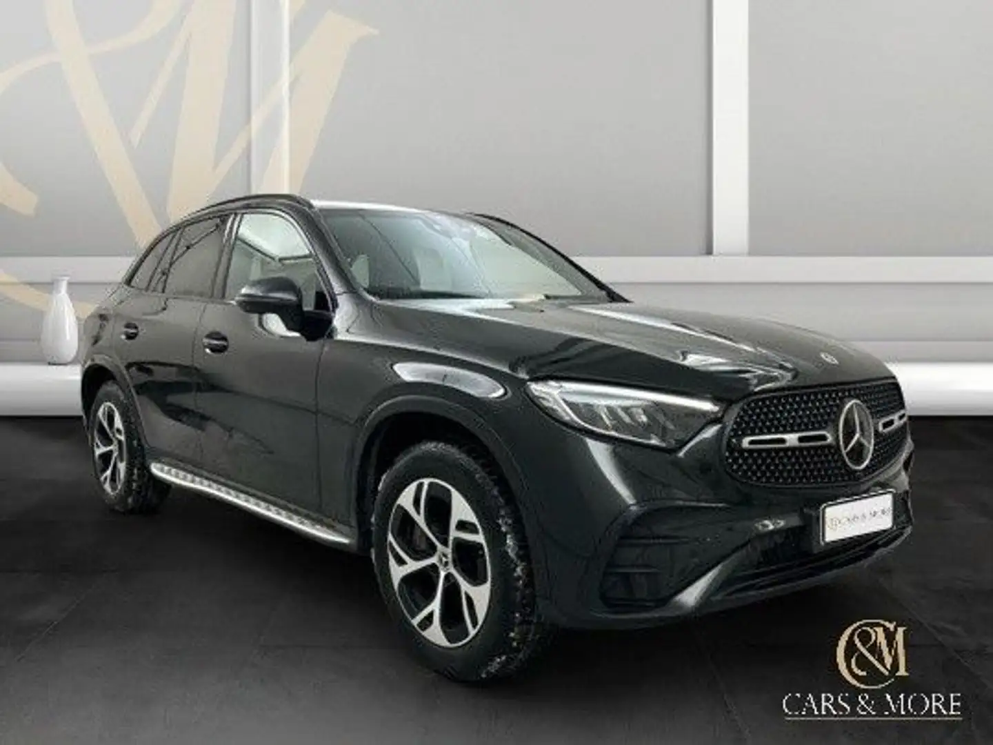 Mercedes-Benz GLC 400 e 4Matic AMG Leder Navi LED AHK SHZ RFK Schwarz - 2