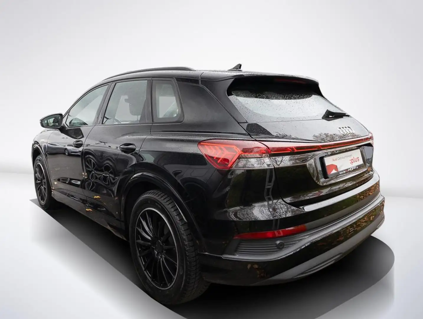 Audi Q4 e-tron 35 Pano Tempo Navi LED Klima Sh 19 Zoll Schwarz - 2