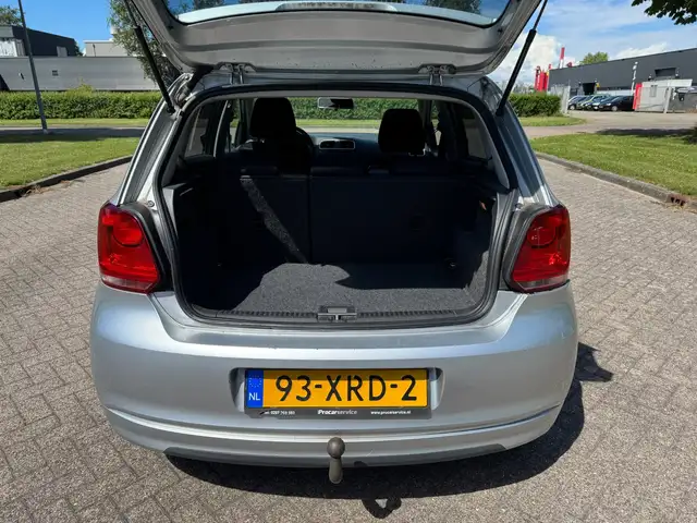 Volkswagen Polo view 7