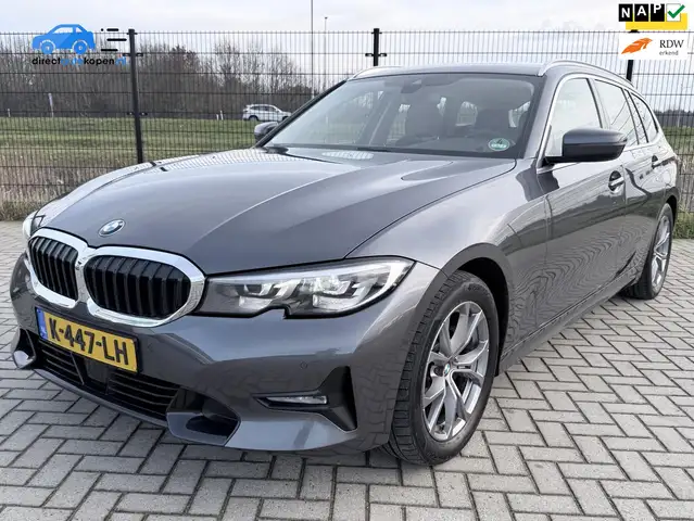 BMW 318 3-serie Touring 318i Executive Edition | ACC | PDC