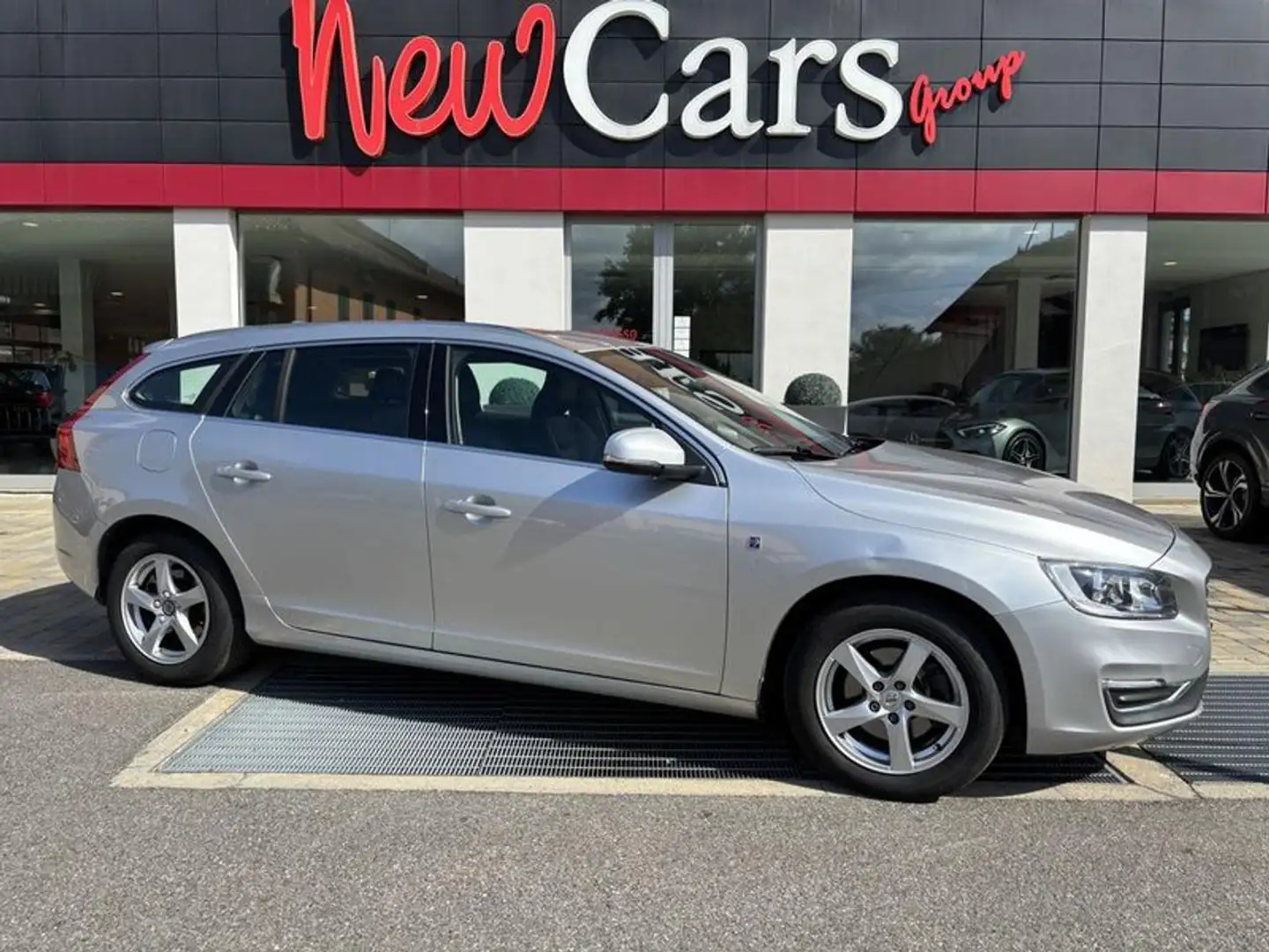 Volvo V60 D2 Volvo Ocean Race NAVI-PELLE-16" Argento - 1