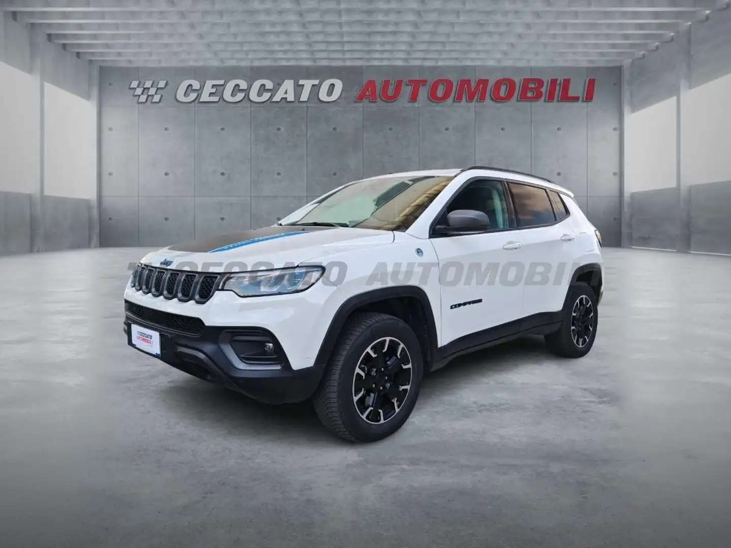Jeep Compass Compass 1.3 turbo t4 phev Trailhawk 4xe auto Bianco - 1