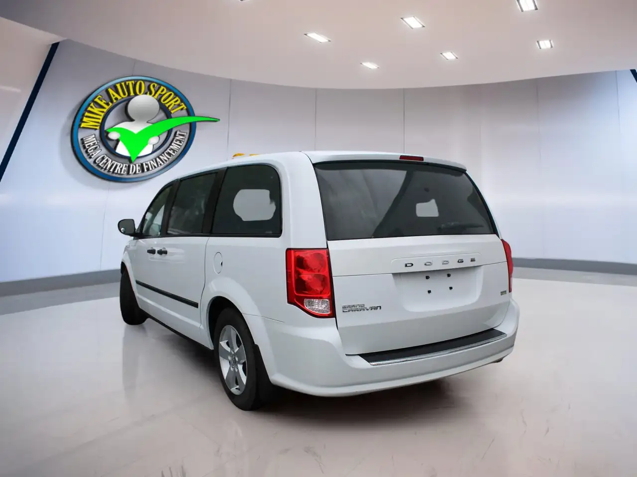 Dodge Grand Caravan снимка Dodge Grand Caravan