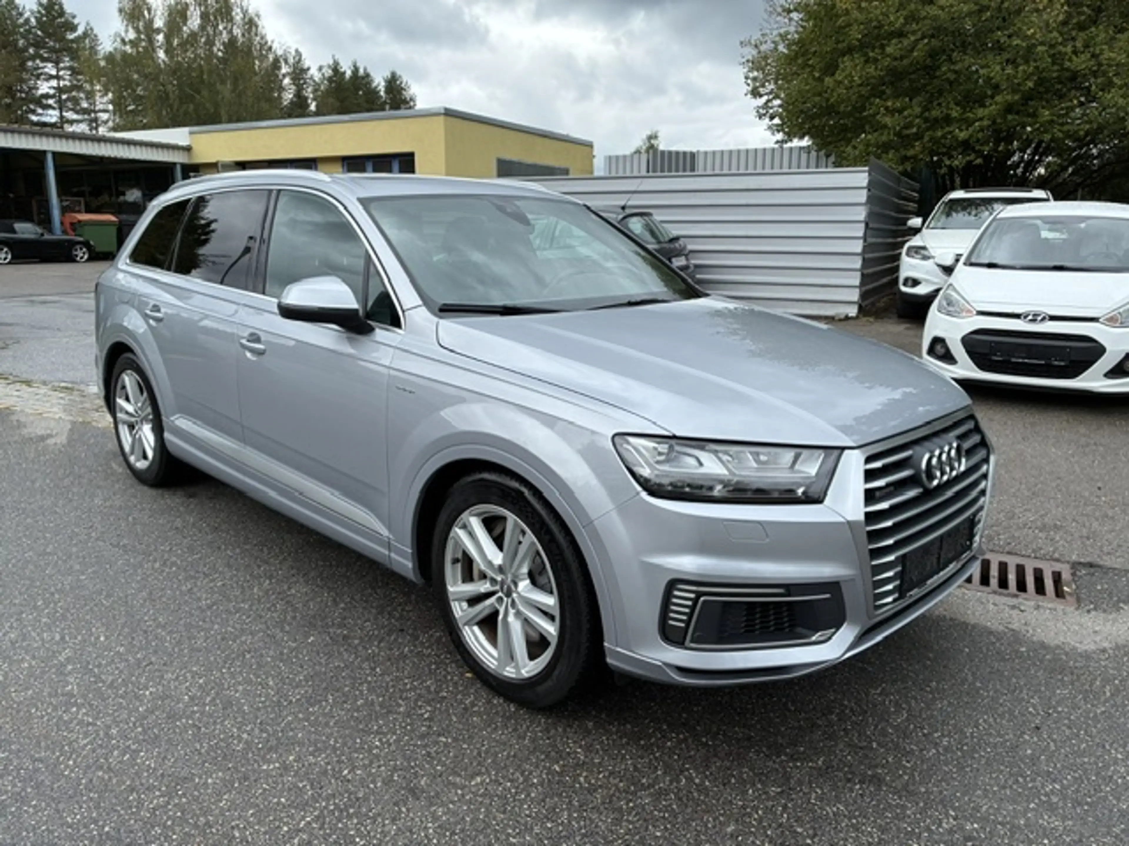 Audi Q7 e-tron PHEV e-tron 3.0 TDI quattro Tiptronic  s-line — photo 6