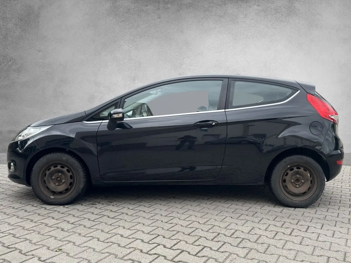 Ford Fiesta Titanium *2. HAND*TÜV*KLIMA*SERVO - 2
