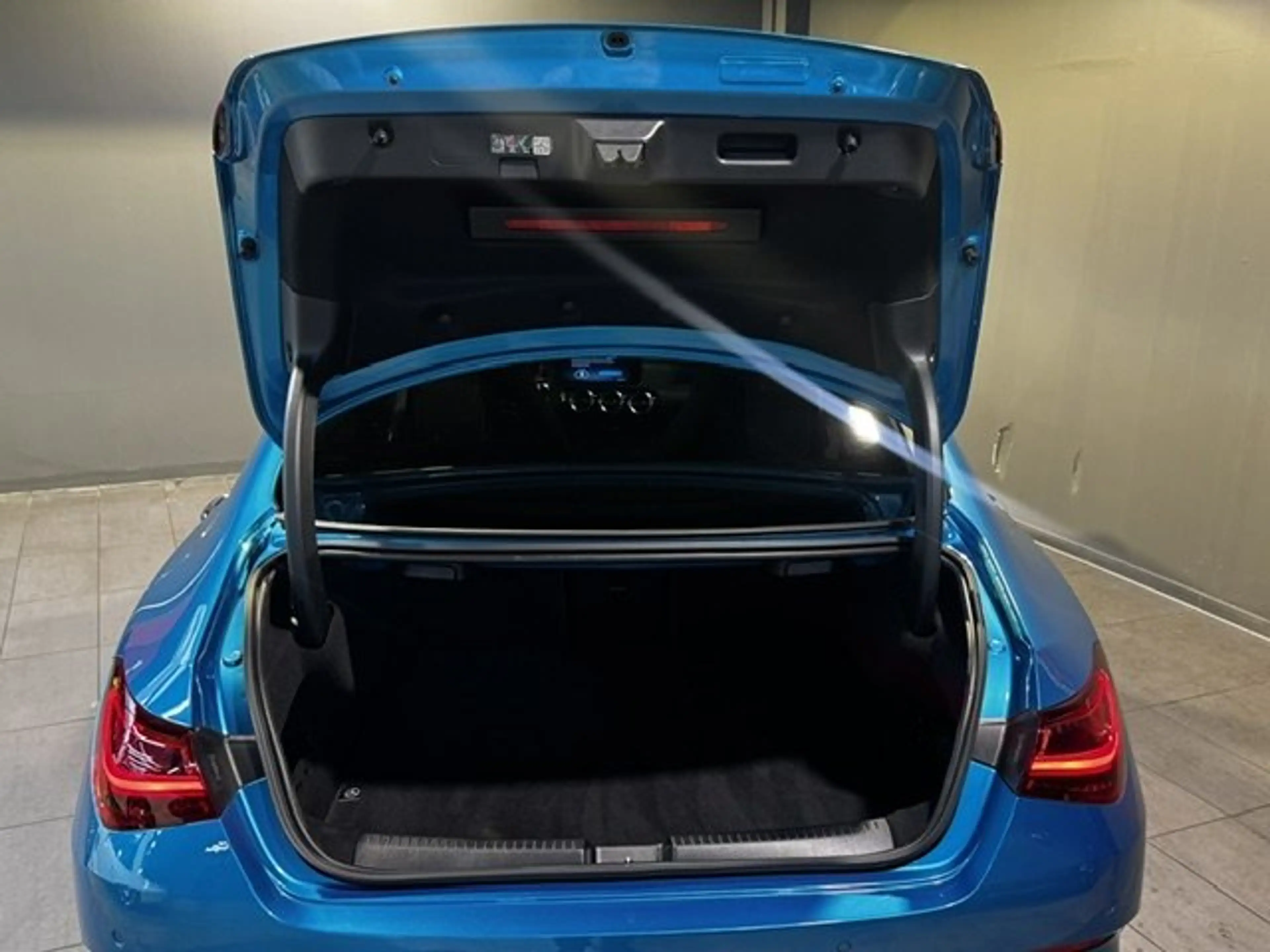Mercedes-Benz CLA 220 d Special Edition Night DistroPano/Totwi — photo 3