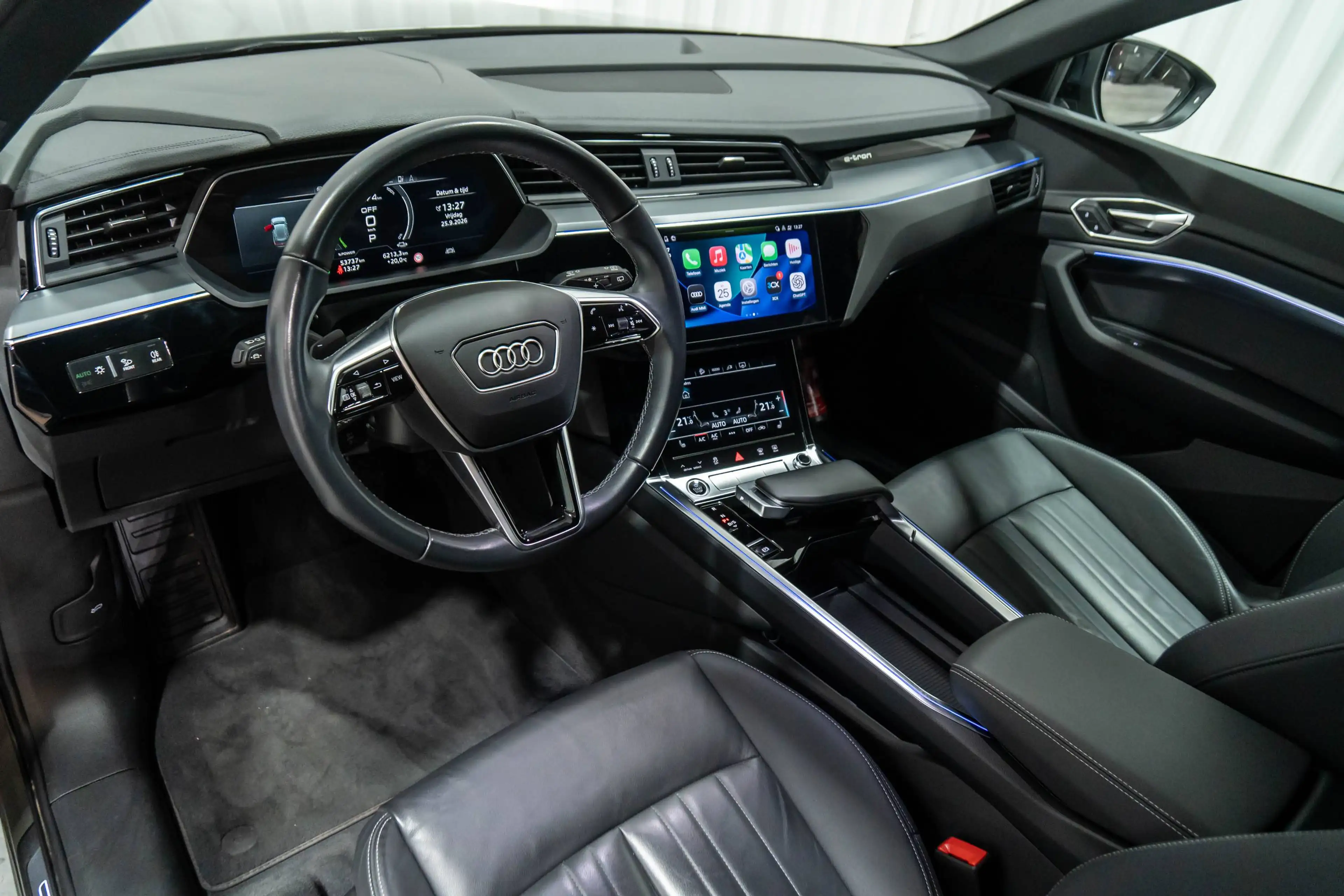 Audi Q8 e-tron 50 Quattro S-Line Trekhaak Keyless Shadow 360°Cam — photo 13