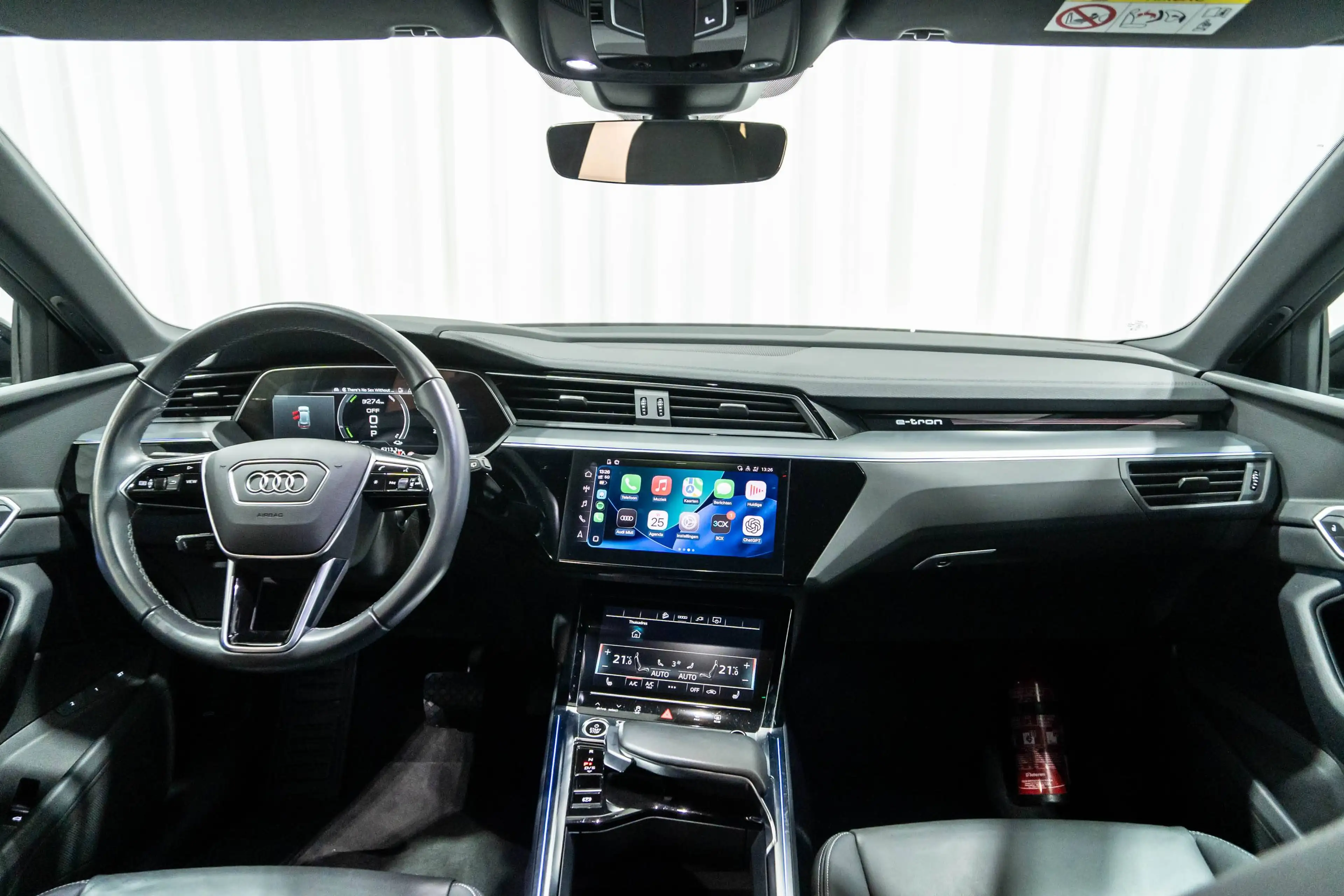 Audi Q8 e-tron 50 Quattro S-Line Trekhaak Keyless Shadow 360°Cam — photo 12