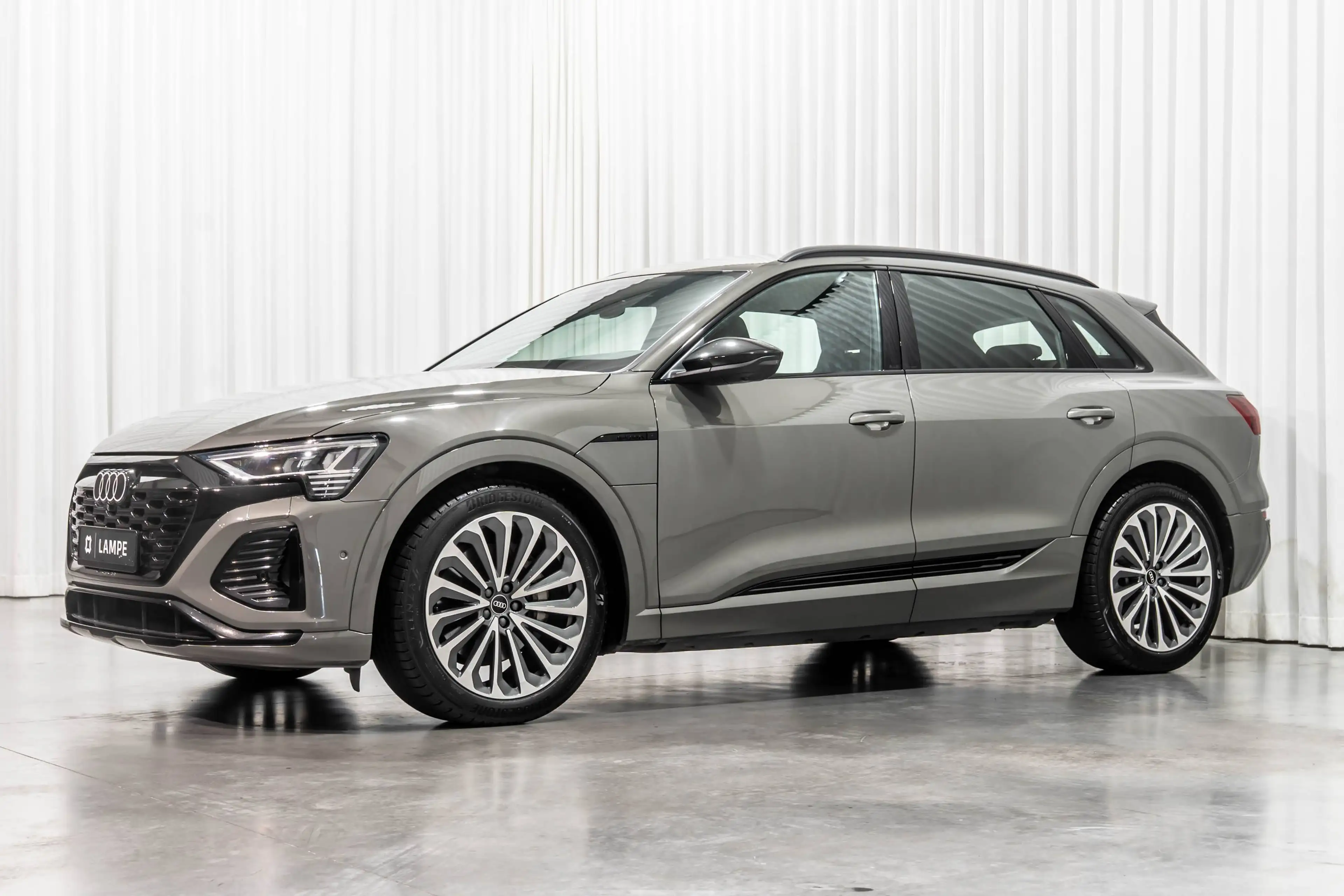 Audi Q8 e-tron 50 Quattro S-Line Trekhaak Keyless Shadow 360°Cam — photo 4