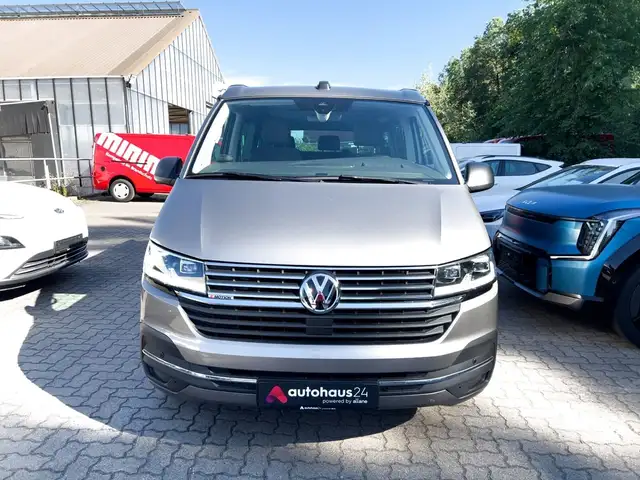 Volkswagen T6 California view 2