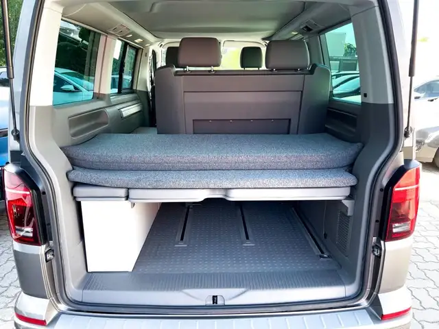 Volkswagen T6 California view 6