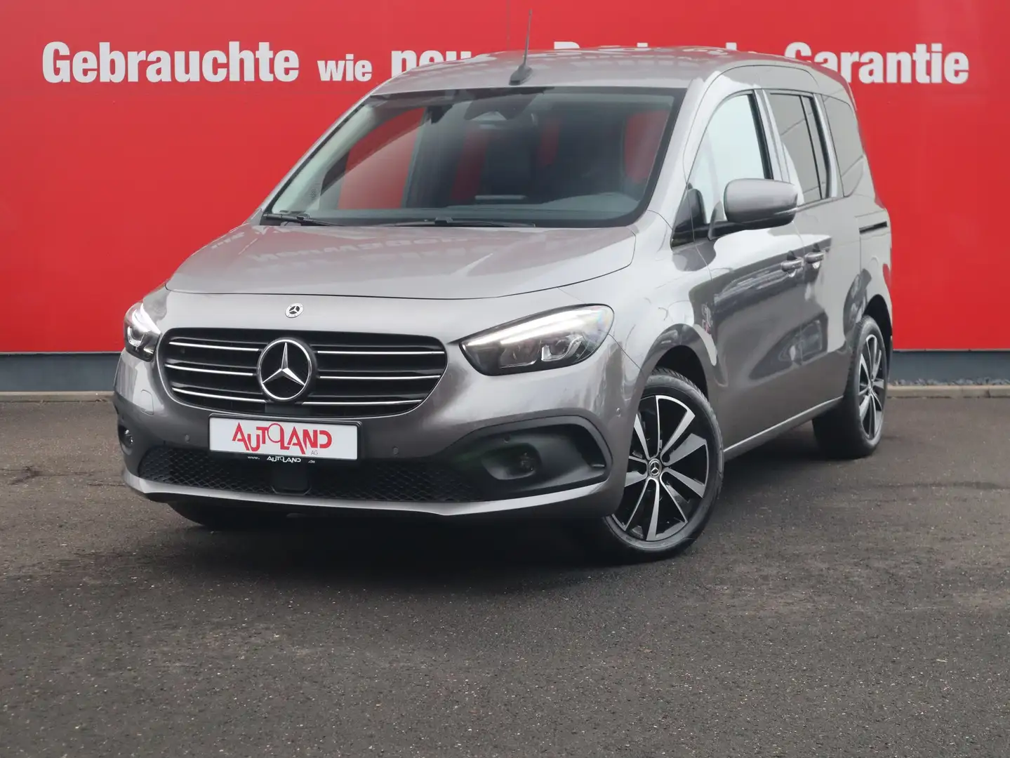 Mercedes-Benz Classe T T 180d Progressive LED Navi AHK Kamera DAB PDC Gris - 2