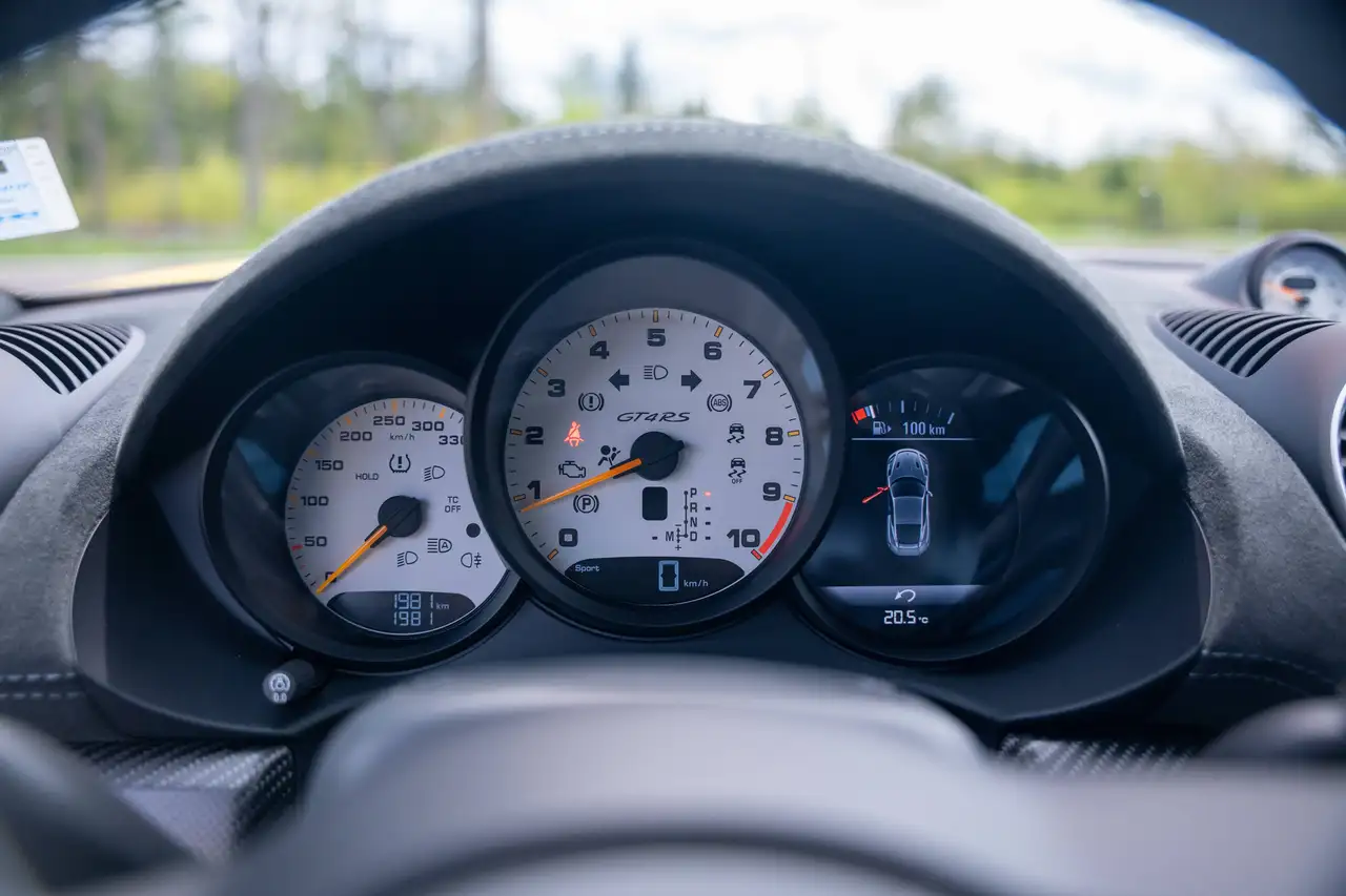 Porsche 718 Cayman снимка Porsche 718 Cayman