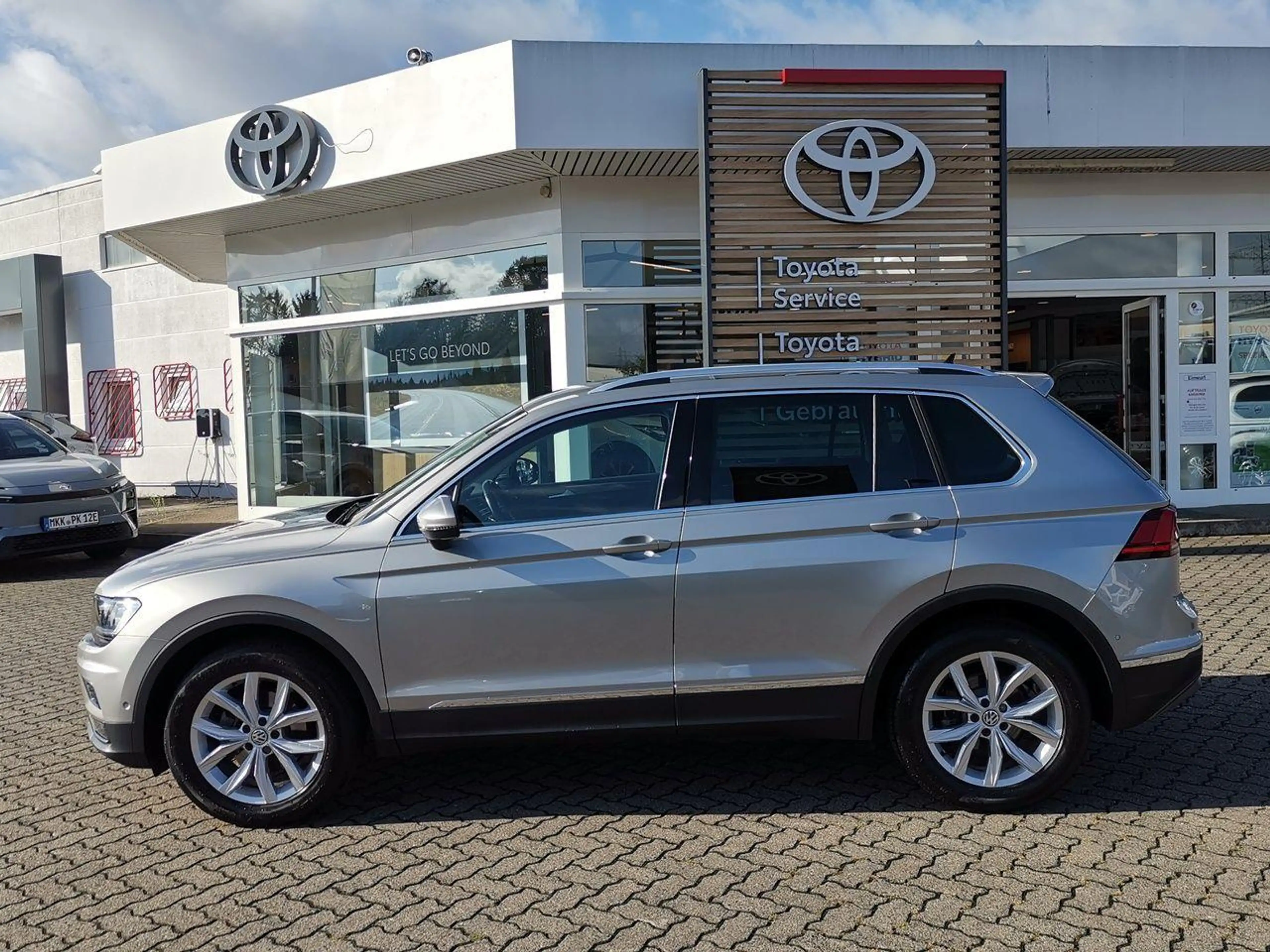 Volkswagen Tiguan Highline BMT/Start-Stopp 4Motion — photo 8