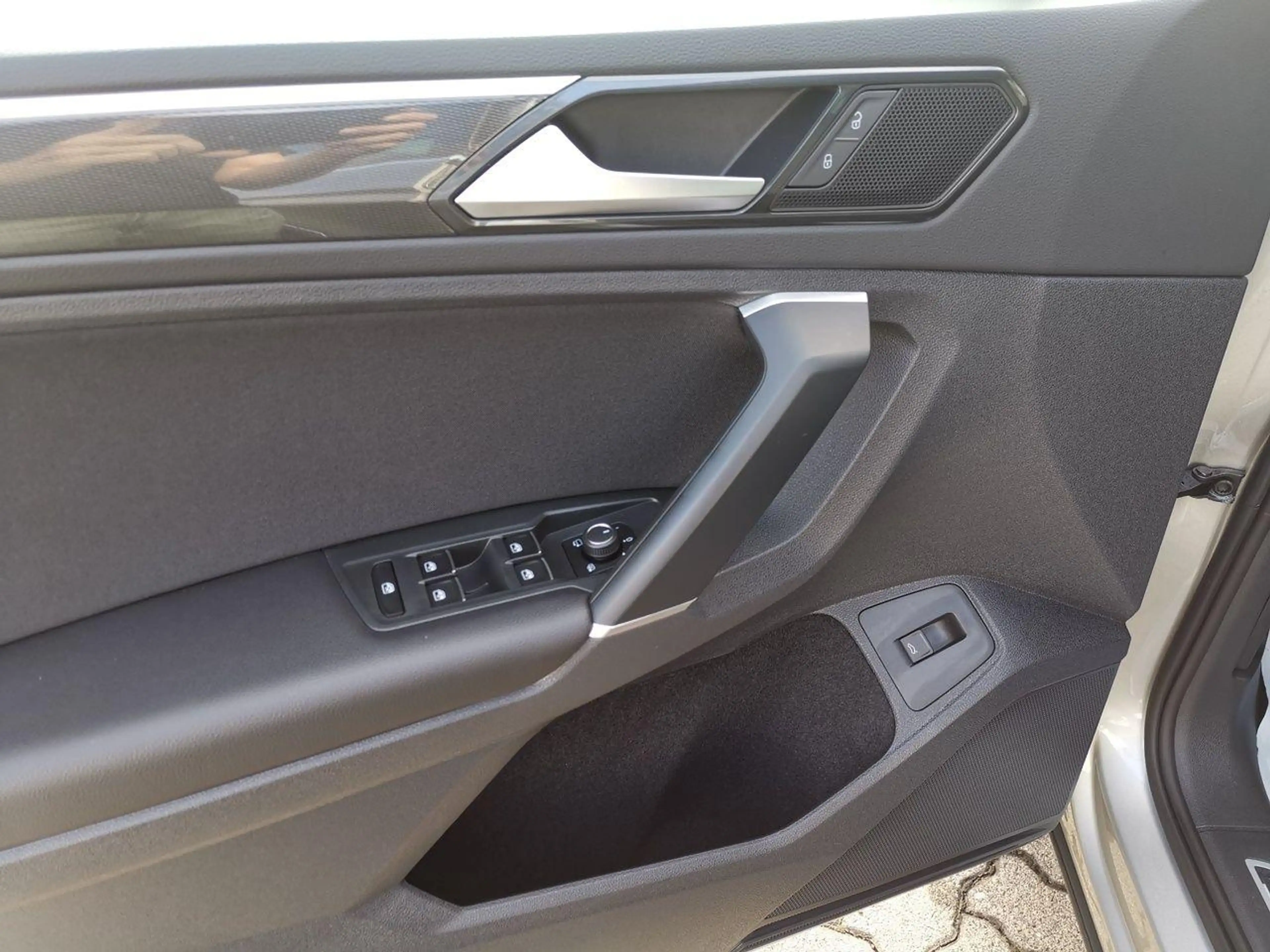 Volkswagen Tiguan Highline BMT/Start-Stopp 4Motion — photo 14