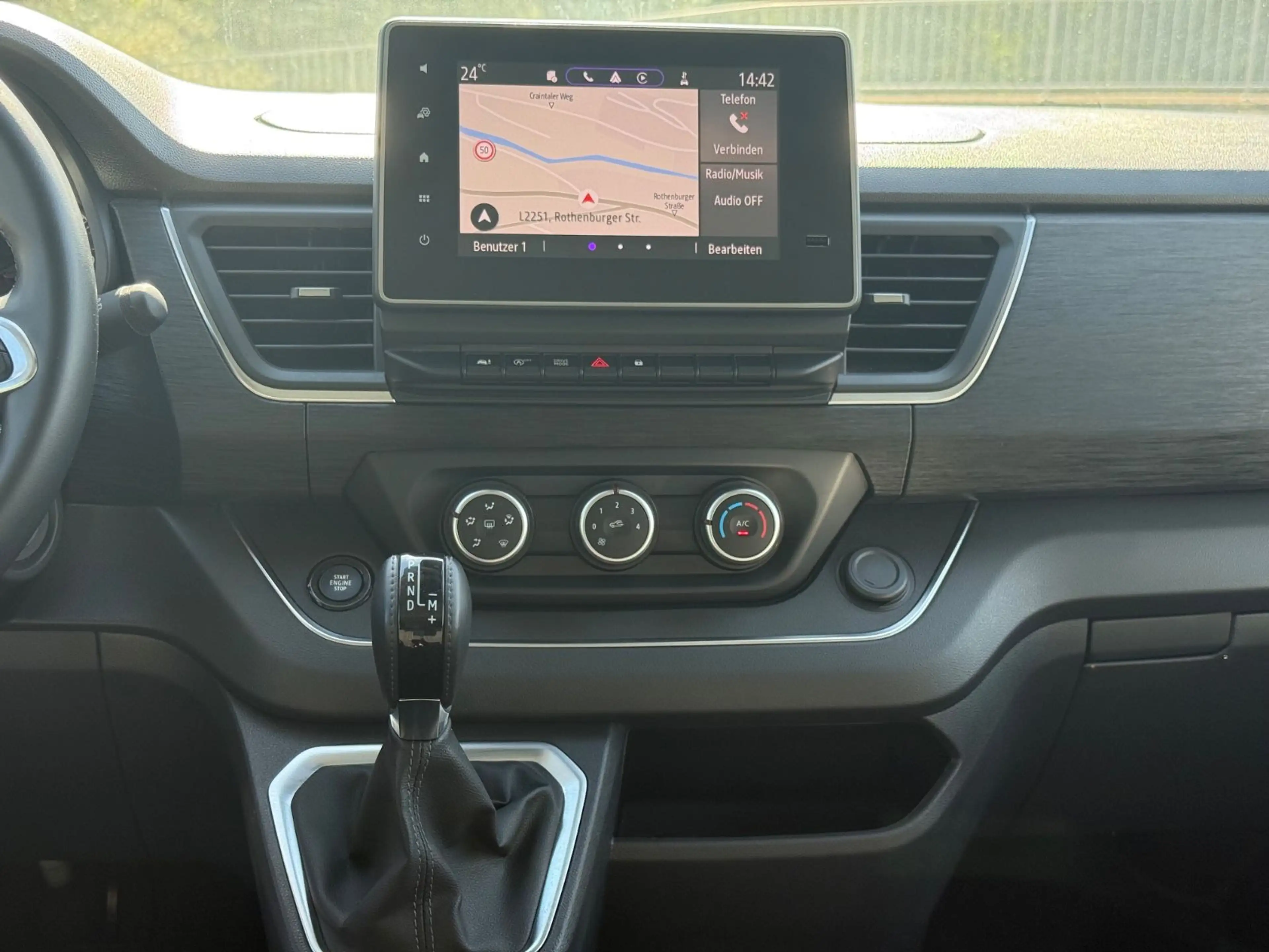 Nissan Primastar Kombi L2H1 3,0t Tekna LED RFK 9 Sitzer — photo 11