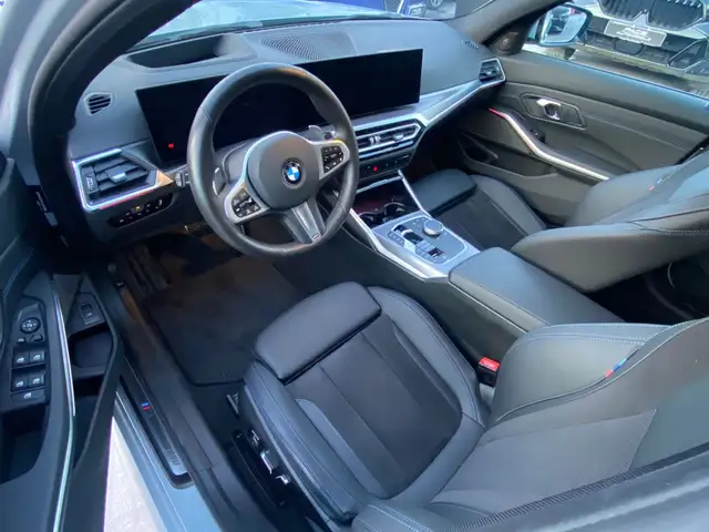 BMW M view 8