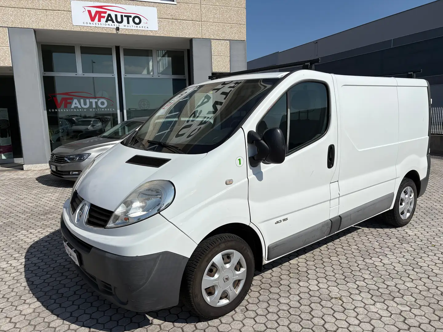 Renault Trafic Renault RENAULT TraficTrafic2.0dCi 115CV PCfurgone Bianco - 1