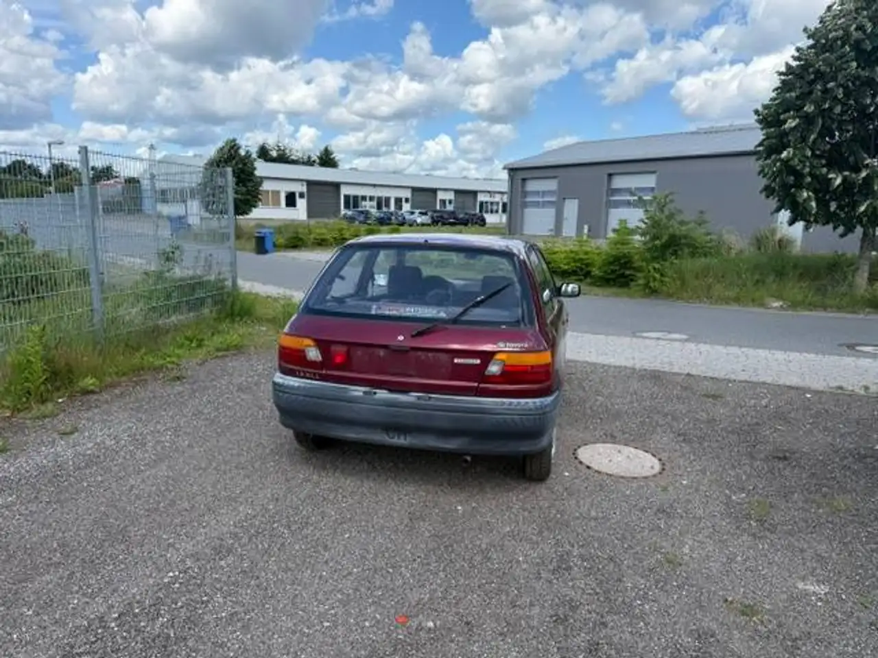 Toyota Starlet 1.3 XLi, foto 8