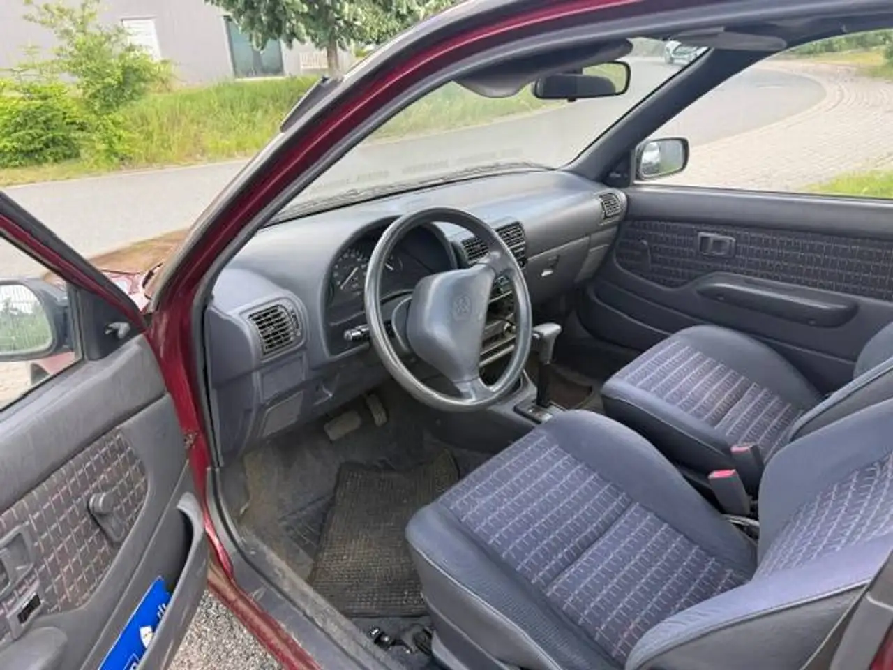 Toyota Starlet 1.3 XLi, foto 11
