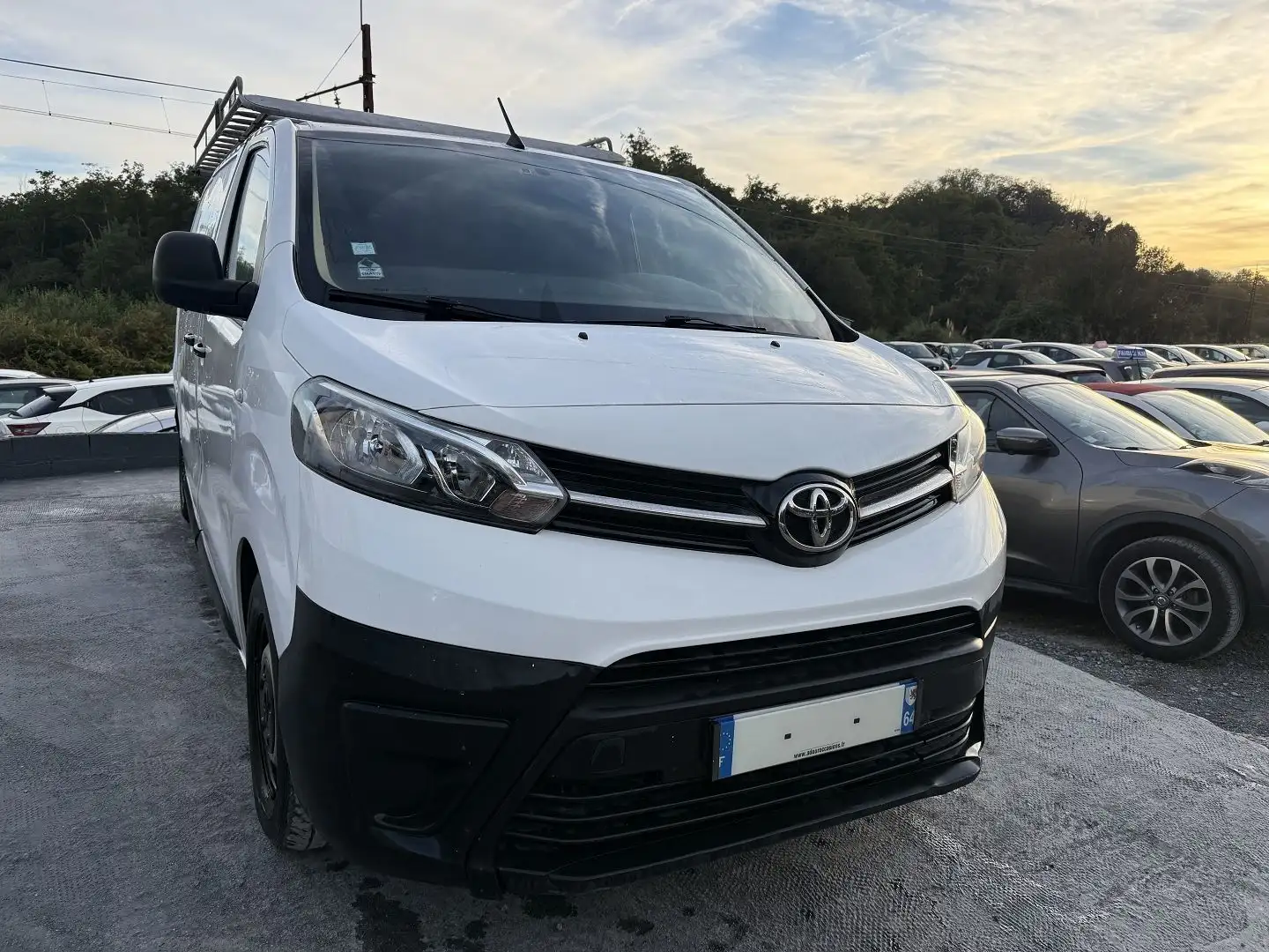 Toyota Proace MEDIUM 115 D-4D DYNAMIC Blanc - 1