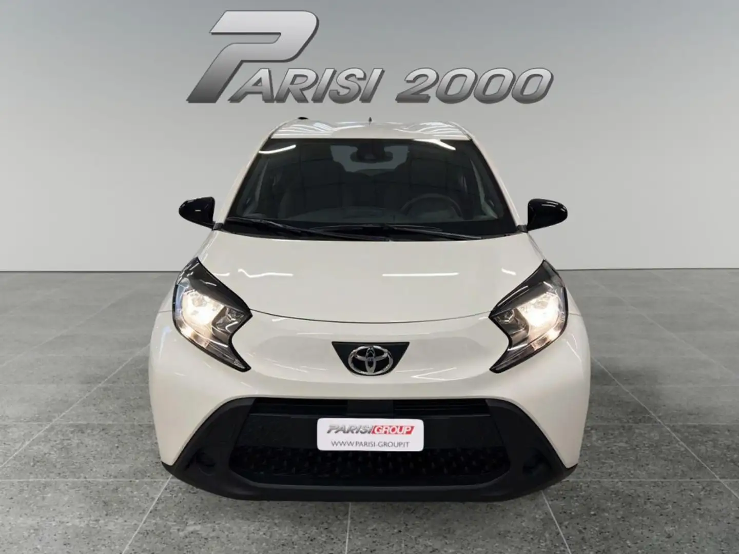 Toyota Aygo X 1.0 VVT-i 72CV 5 porte Active *PROMO PARISI GROUP* Bianco - 2