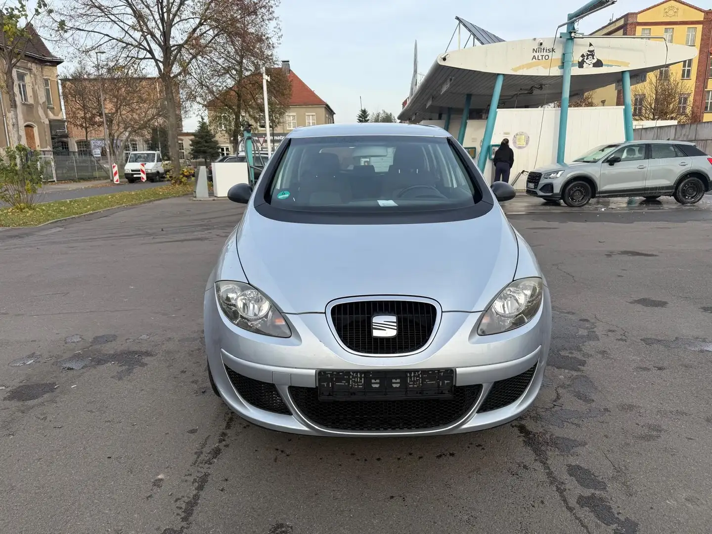 SEAT Altea Altea 1.6 Reference Silber - 2