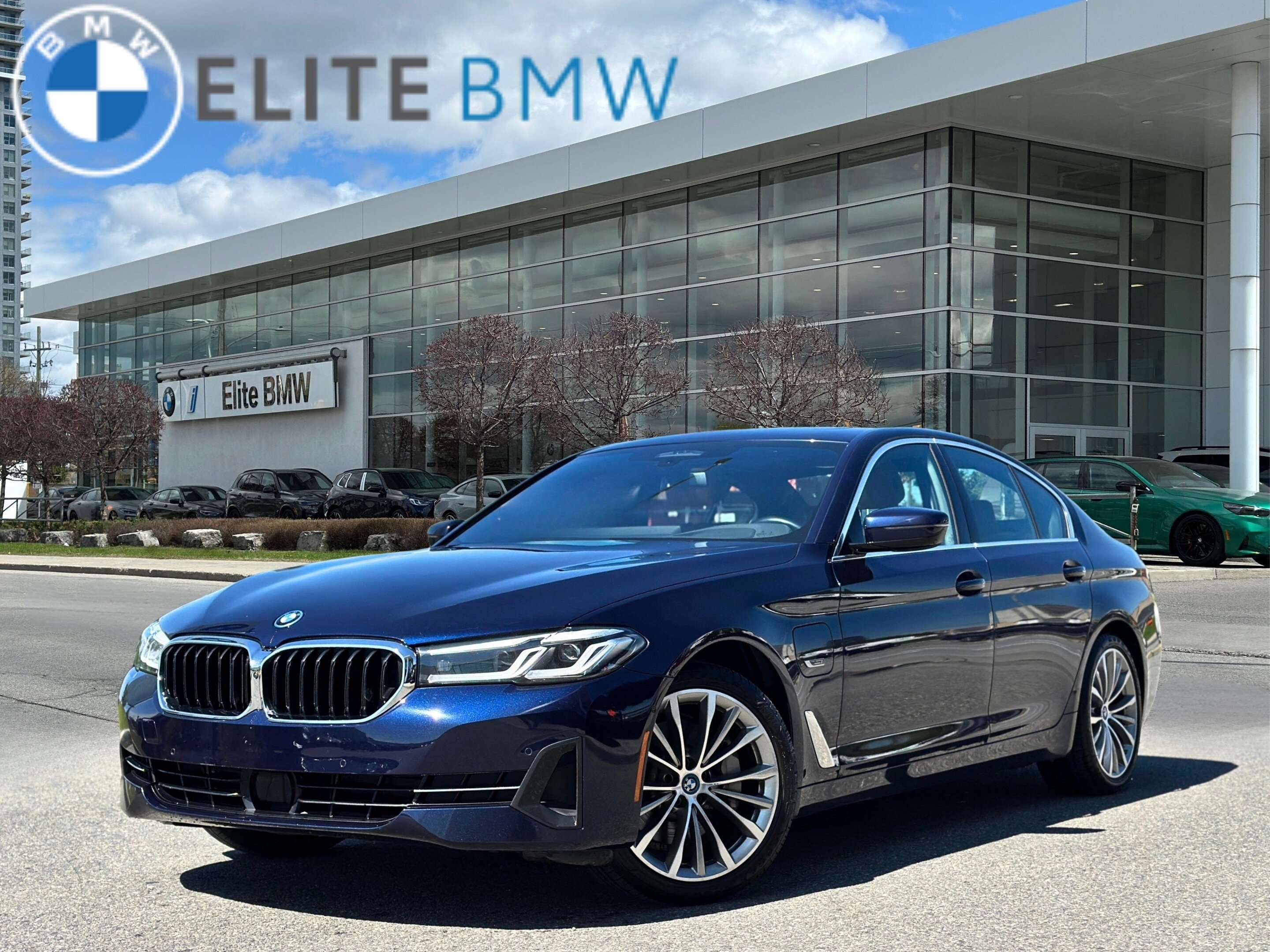 2023 BMW 5 Series 530e xDrive Plug-In Hybrid