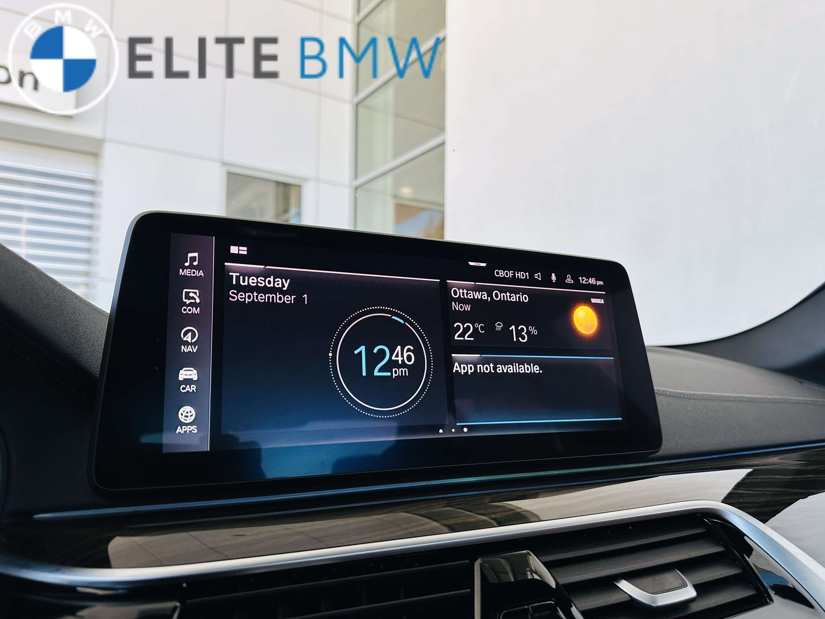 2023 BMW 5 Series 530e xDrive Plug-In Hybrid — снимка 1