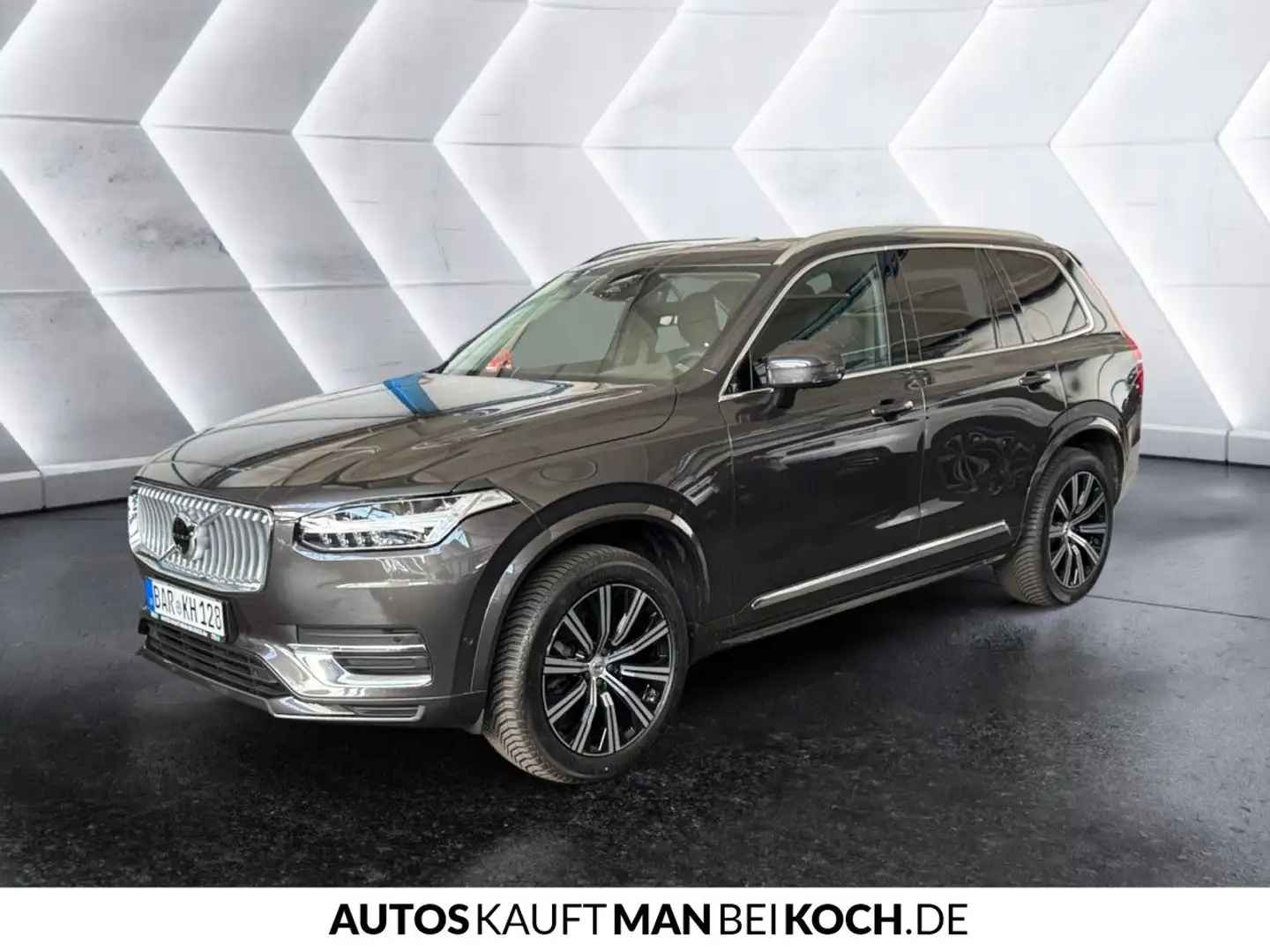 Volvo XC90 B5 AWD Mild-Hybrid Diesel Plus Bright Grau - 2