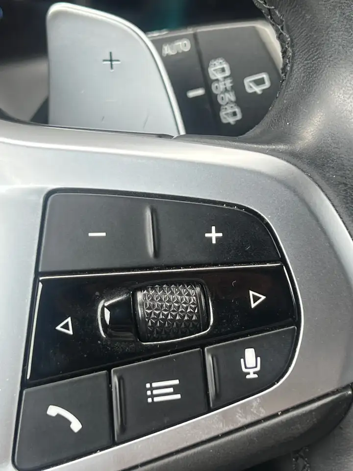 BMW 330 e Touring M Sport Laser HUD Comfort Access Innovation Pack., миниатюра 25