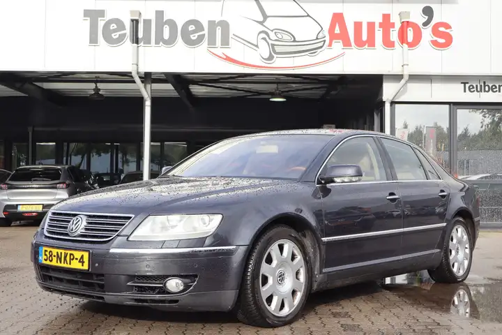 Volkswagen Phaeton 4.2 V8 5p. | Clima | Cruise | Leder | Memory seats