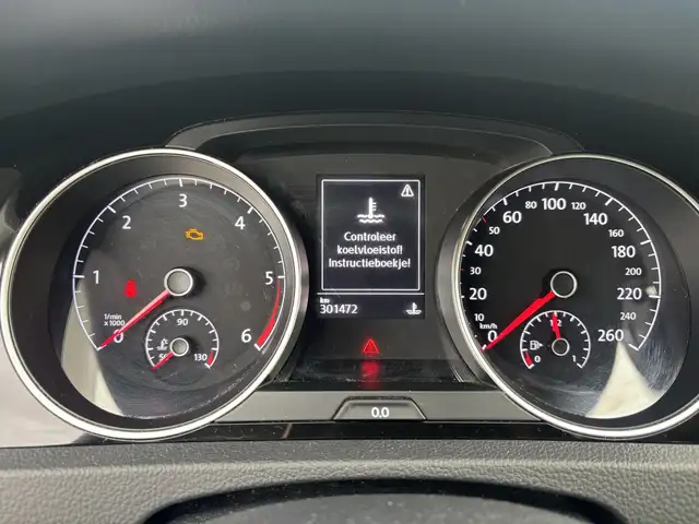 Volkswagen Golf view 7