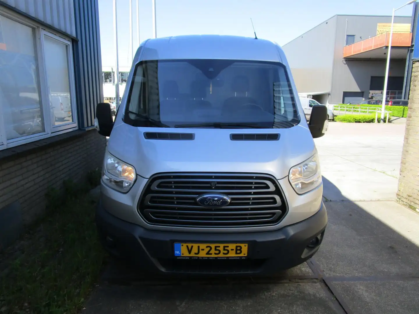 Ford Transit 310 2.2 TDCI L2H2 Trend airco mooie bus 2014 Argento - 2