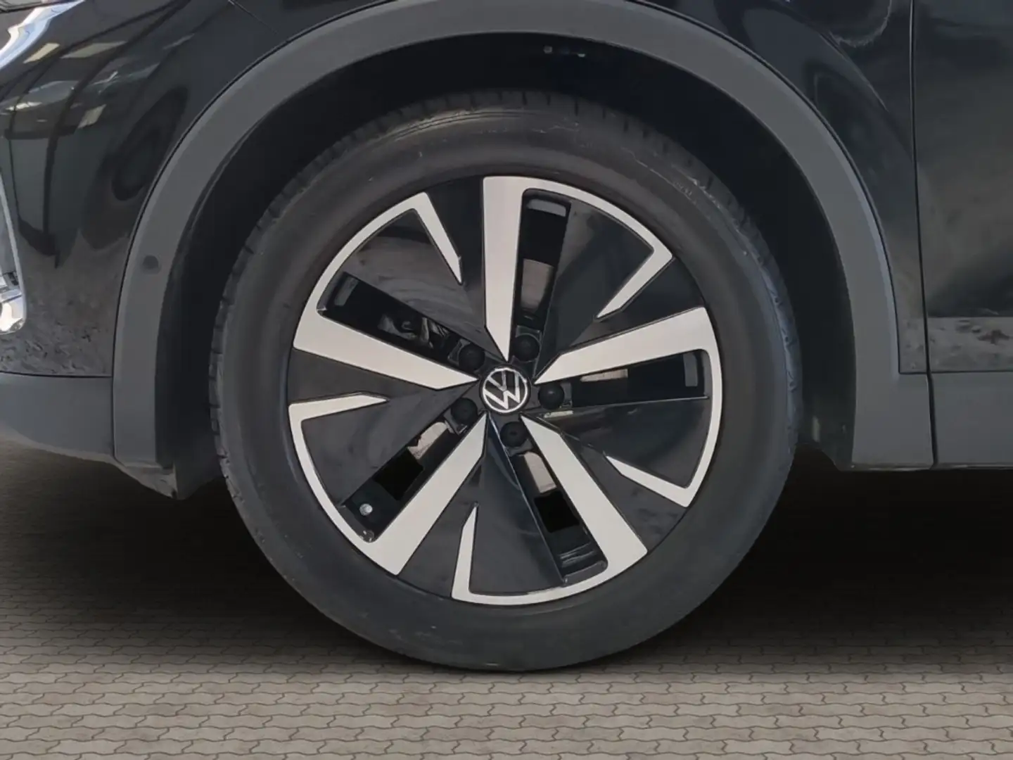 Volkswagen Tiguan 110 kW EU6e 1.5 eTSI Elegance DAB NAVI LED-Tagfahr Noir - 2