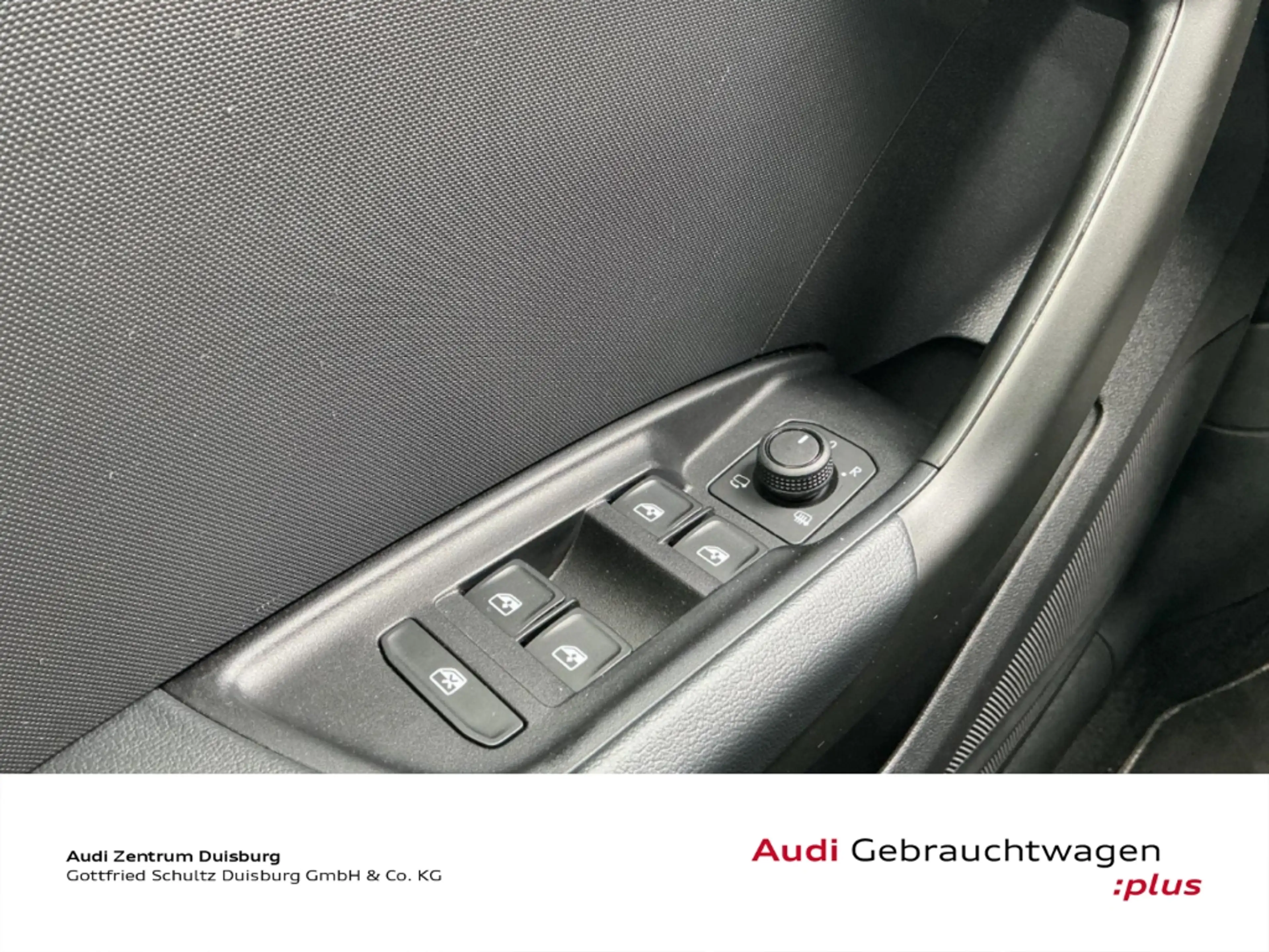 Audi A1 Sportback 30 TFSI advanced — photo 11