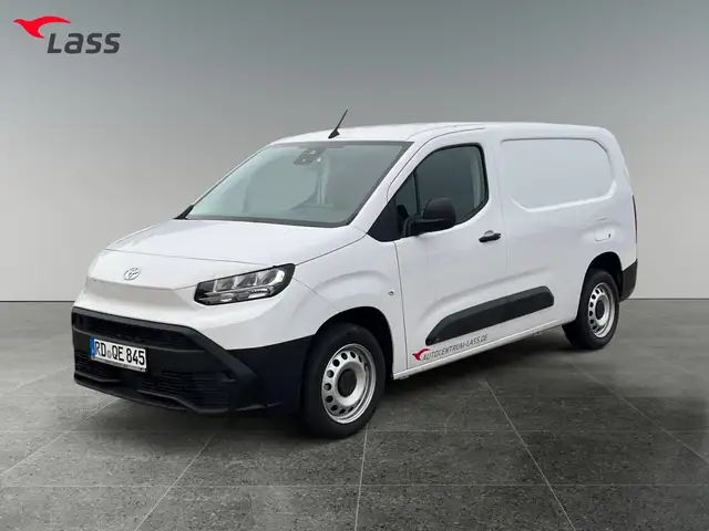 Toyota Proace City view 2