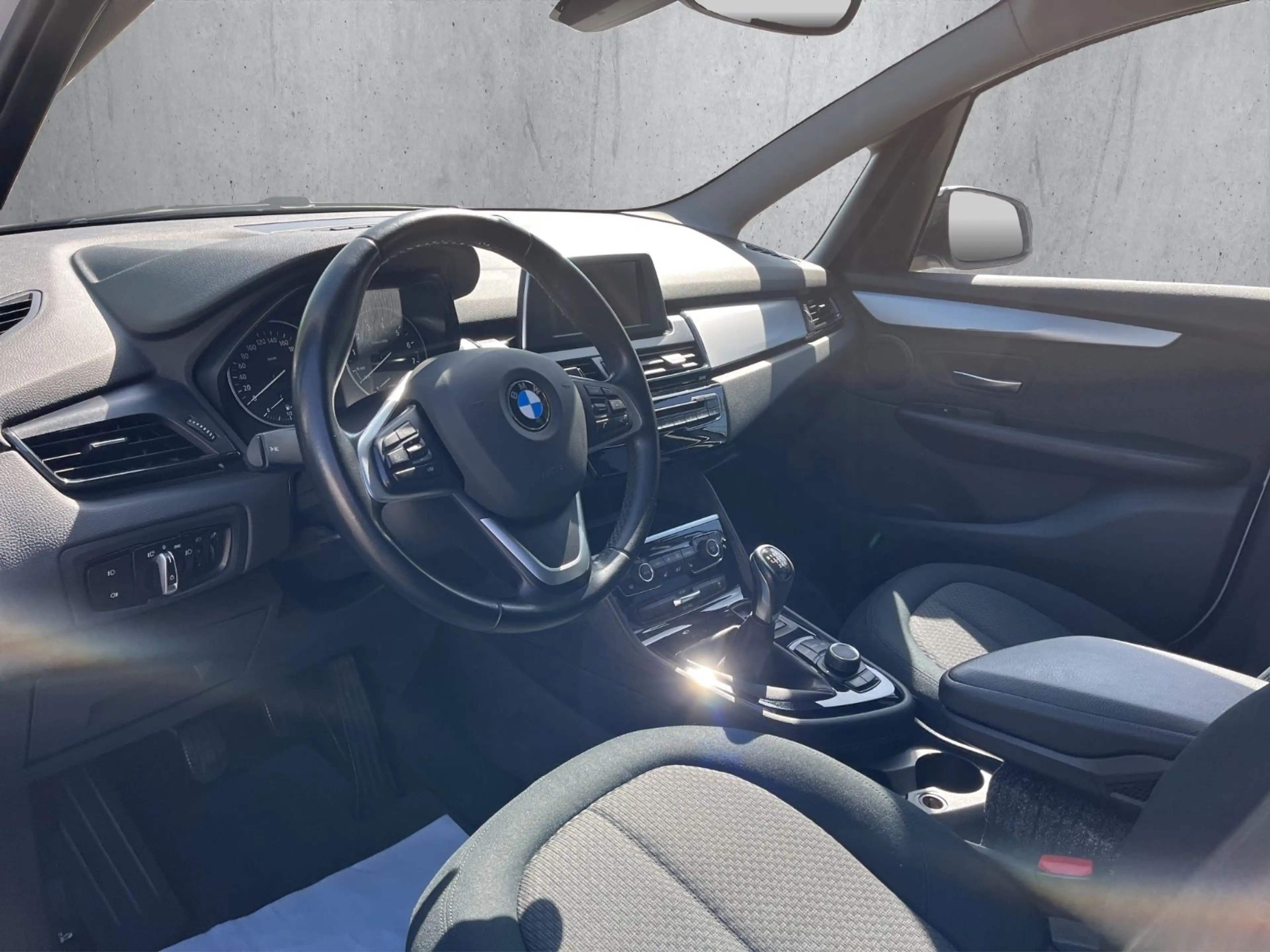 BMW 216 i Gran Tourer Advantage PDC/KLIMAA/7-SITZER — photo 12
