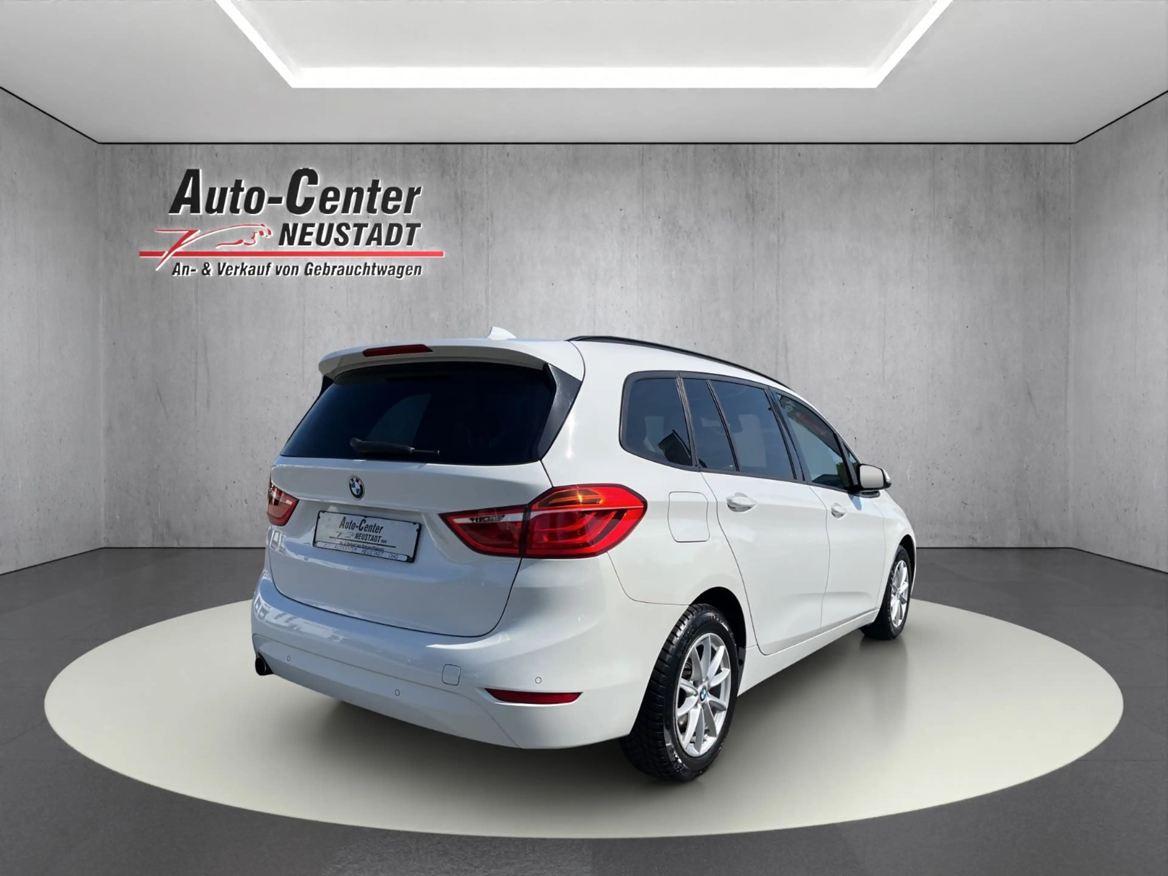 BMW 216 i Gran Tourer Advantage PDC/KLIMAA/7-SITZER — photo 6
