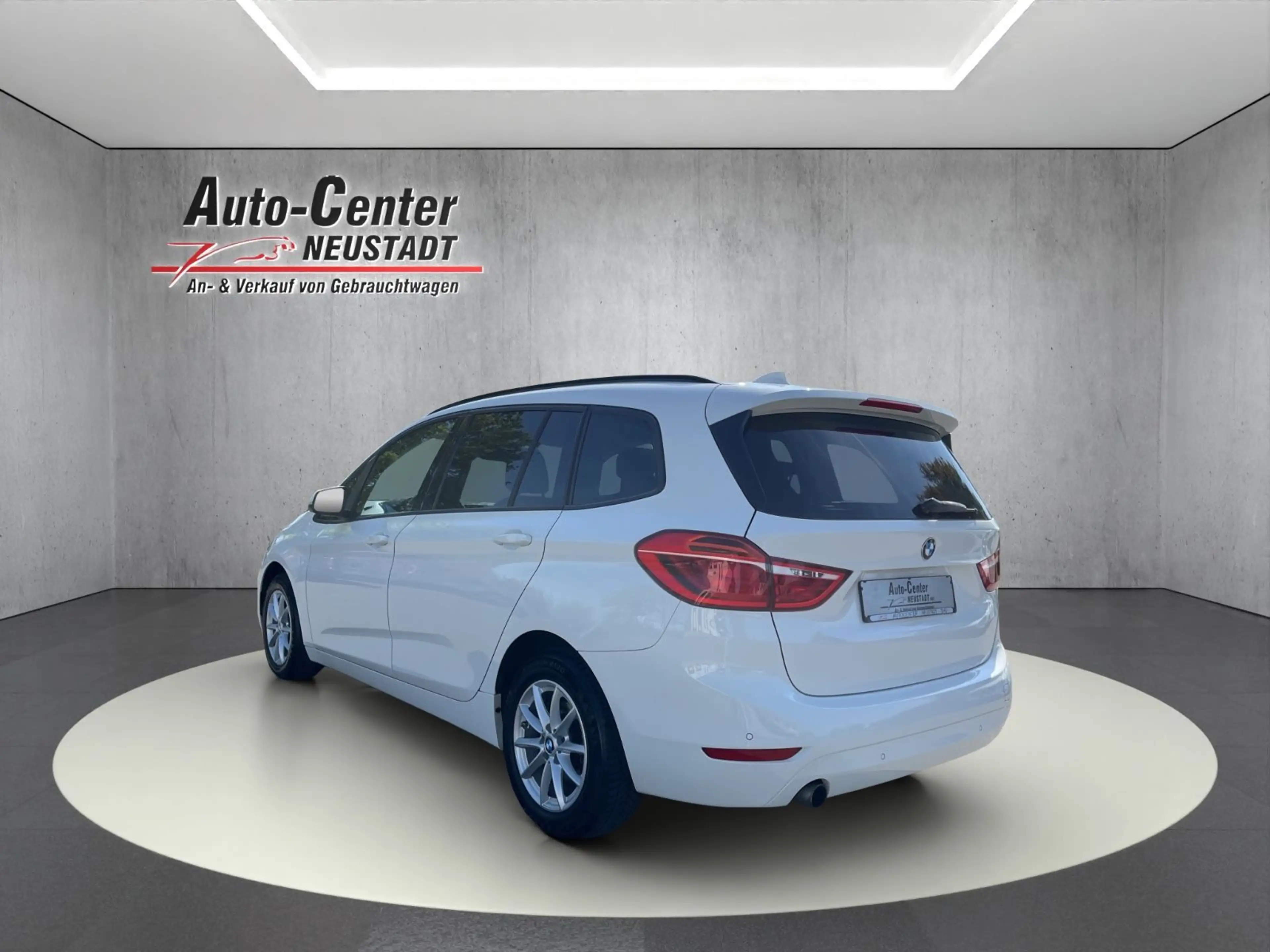BMW 216 i Gran Tourer Advantage PDC/KLIMAA/7-SITZER — photo 3