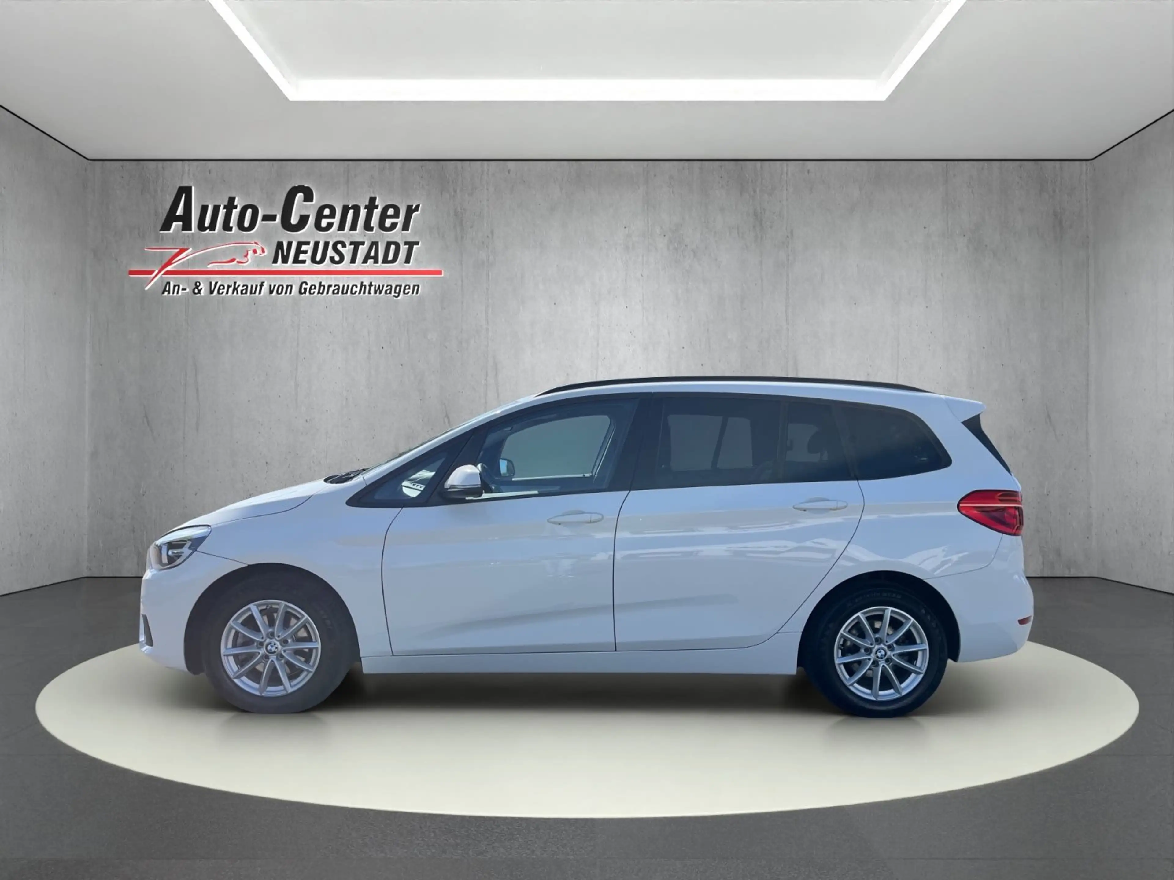 BMW 216 i Gran Tourer Advantage PDC/KLIMAA/7-SITZER — photo 2