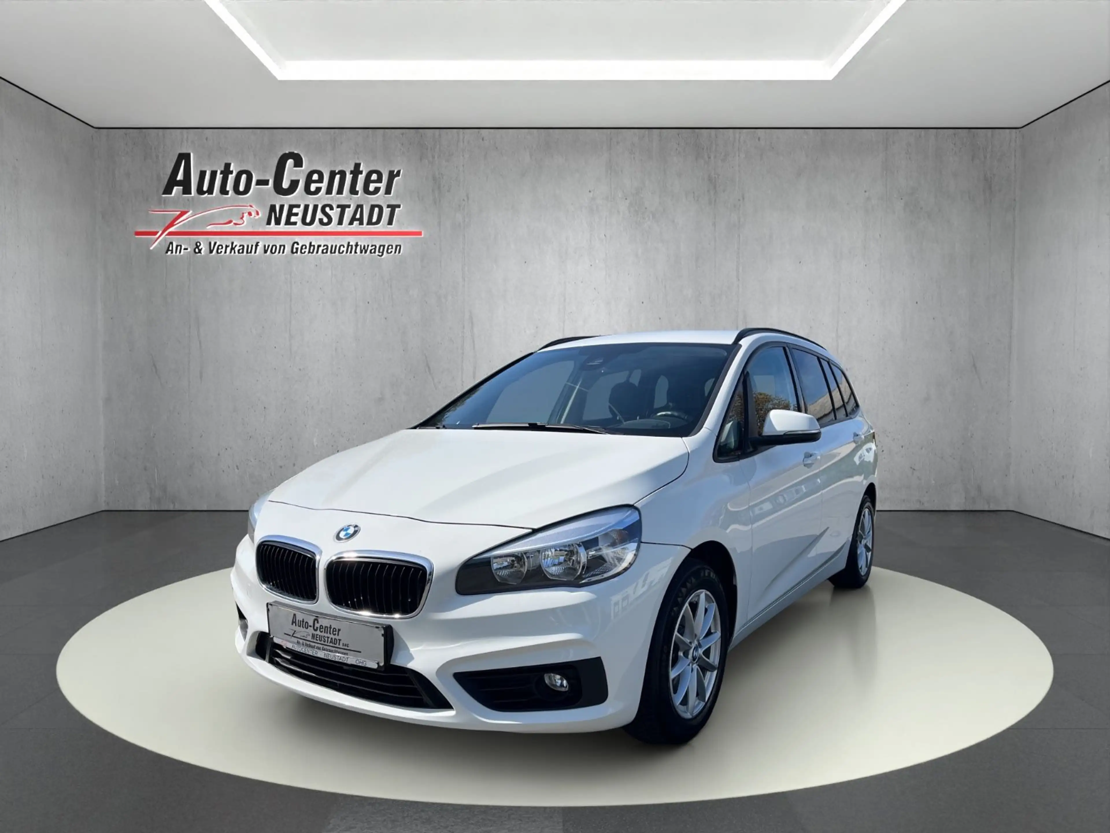 BMW 216 i Gran Tourer Advantage PDC/KLIMAA/7-SITZER